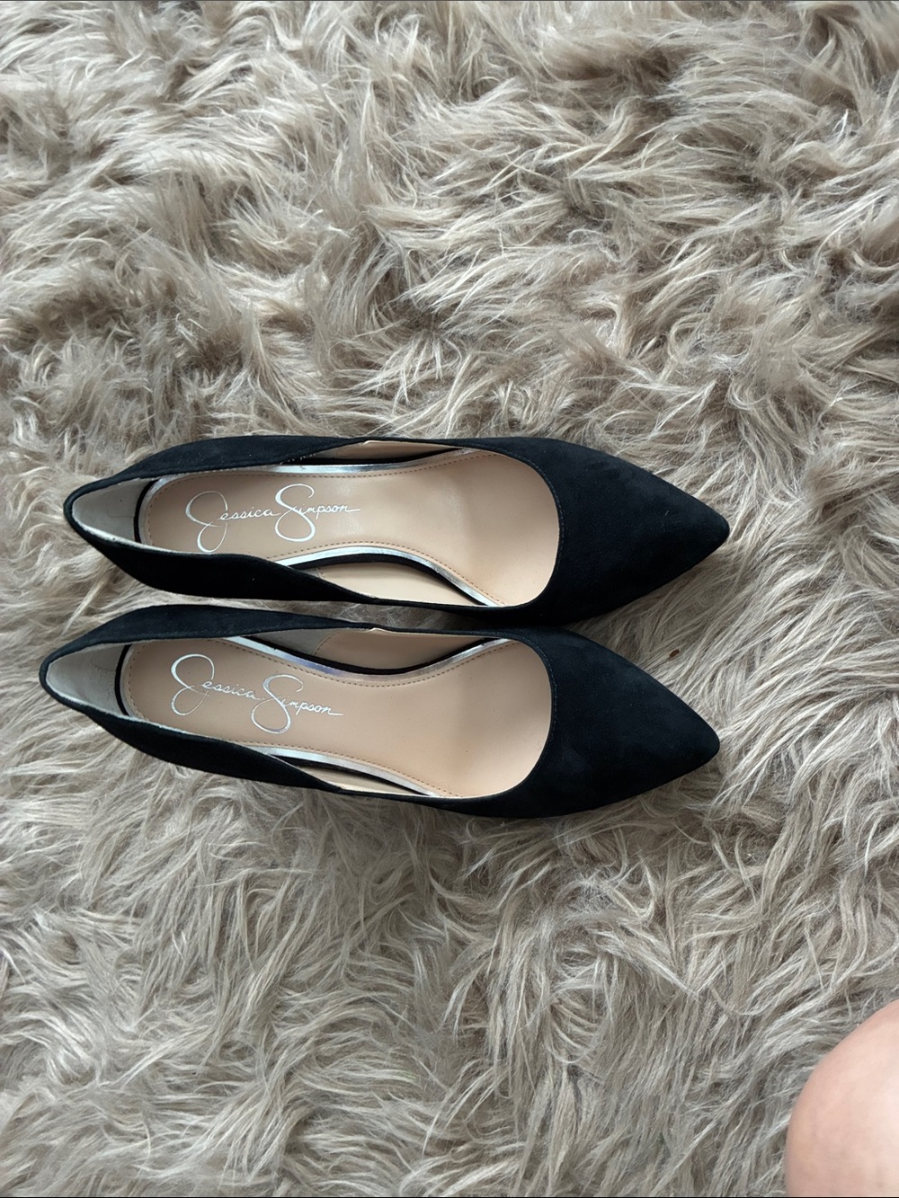 Jessica Simpson Black Pointed-Toe Suede Flats